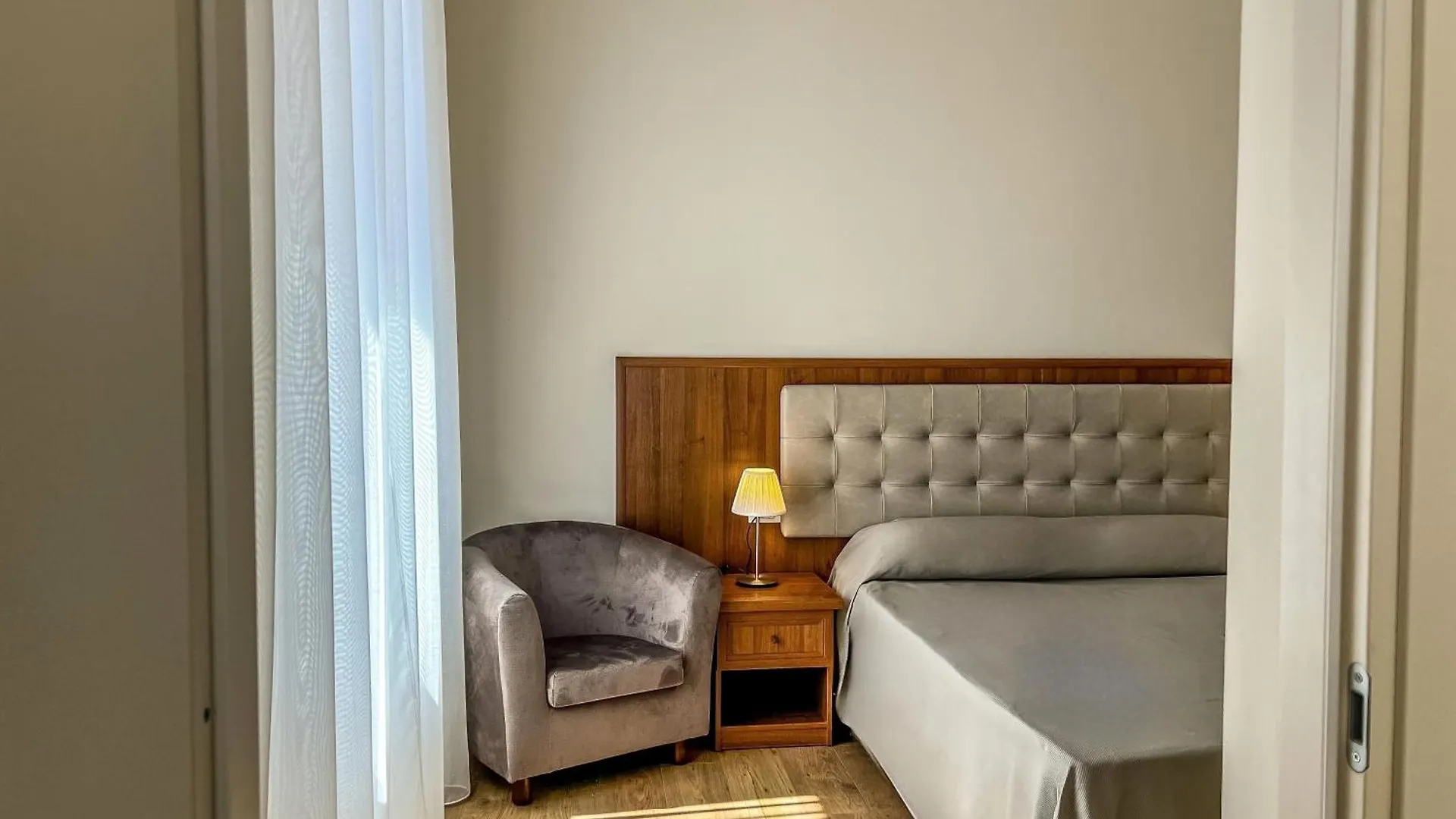 Hotel Genova Liberty 3*, Genua Italien