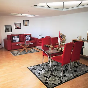 Corte Lambruschini With Free Covered Parking Appartamento